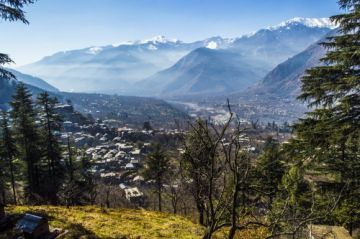 Magical 5 Days Delhi, India to Manali Waterfall Vacation Package