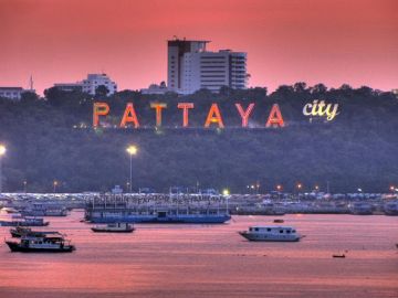 5 Days 4 Nights Pattaya City Lake Tour Package