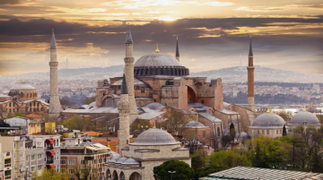 Experience 5 Days Delhi to Istanbul Holiday Package