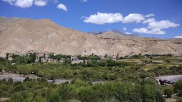 Ladakh Bike Tour in 6 Days Ladakh Bike Tour in 6 Days