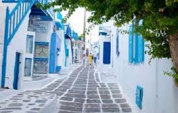 Ecstatic 7 Days 6 Nights Santorini Honeymoon Holiday Package