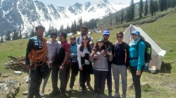 6 Days Kasol, Garahan, Min Thatch with Nagaru Trek Tour Package