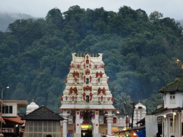 Udupi Gokarna Murdeshwara Dharmasthala Kukke Subramanya Tour package 4Days