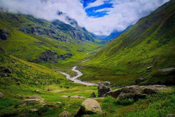 Amazing 10 Days 9 Nights Man Holiday Package