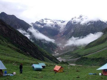 Memorable 6 Days Delhi to Guptkashi Offbeat Tour Package