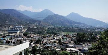 Memorable 6 Days Delhi to Guptkashi Offbeat Tour Package