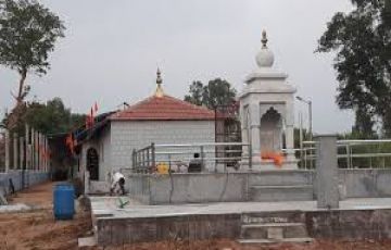 Heart-warming 2 Days Bangalore Honeymoon Trip Package