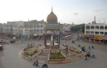 2 Days Bangalore with Mysore Shopping Trip Package