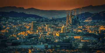 Family Getaway 7 Days Barcelona Luxury Holiday Package