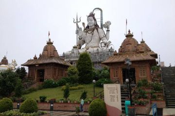 Experience 7 Days Siliguri to Gangtok Shopping Trip Package