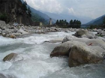 Experience 4 Days 3 Nights Bhrighu Lake Family Vacation Package