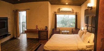 Family Getaway 2 Days Ramnagar Spa and Wellness Trip Package