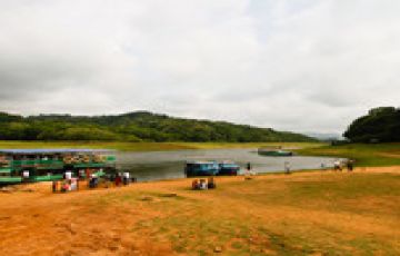 Magical Alleppey Weekend Getaways Tour Package for 5 Days from Kerala, India