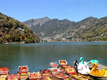 Pleasurable 3 Days Nainital Hill Stations Holiday Package