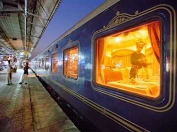 Luxury Train - Deccan Odyssey - Indian Sojourn