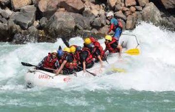 Family Getaway 2 Days 1 Night Rishikesh Rafting Trip Package