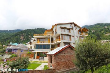 9 Days 8 Nights Delhi to Dharamshala Vacation Package