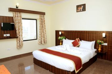 Family Getaway 3 Days 2 Nights Chambal River Luxury Vacation Package