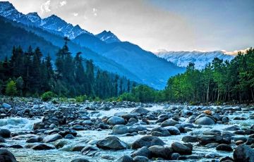 Family Getaway 4 Days Rohtang Romantic Holiday Package