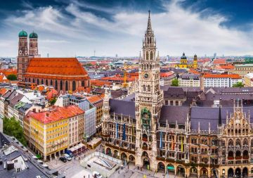 Beautiful 7 Days 6 Nights Frankfurt, Stuttgart with Munich Island Tour Package