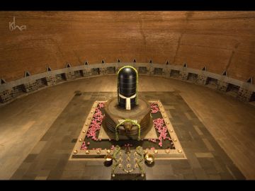 14 Days Trichy Palani Coimbatore Cochin Alleppey Trivandrum Kanyakumari Tiruchendur Rameswaram Namakkal Thiruvanamalai Chennai Nature Tour Package