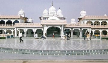 Family Getaway 4 Days 3 Nights Jaipur Beach Vacation Package