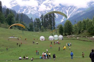 Magical 6 Days Delhi to Manali Family Holiday Package