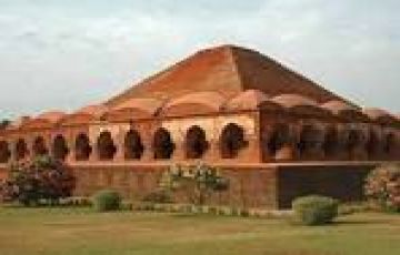 Best 4 Days Bishnupur Friends Tour Package