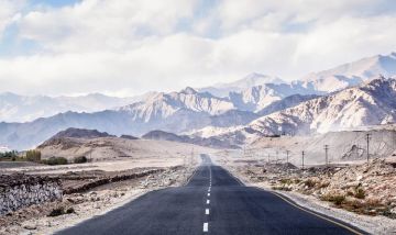 Family Getaway 8 Days Leh Vacation Package