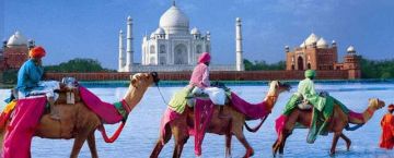Pleasurable 2 Days Agra and Fatehpur Sikri Family Vacation Trip Package