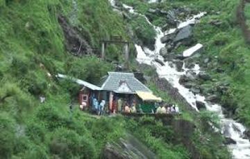 Ecstatic 5 Days Dharamshala Mackloadganj Bhagsunath Hill Stations Tour Package