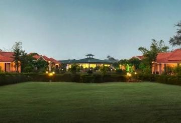 Pleasurable 2 Days Ramnagar Waterfall Vacation Package