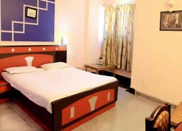 Best 4 Days 3 Nights Mahabaleshwar Family Trip Package