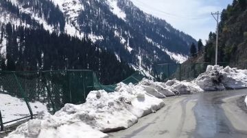 Heart-warming 6 Days Jammu And Kashmir to Srinagar Romantic Holiday Package