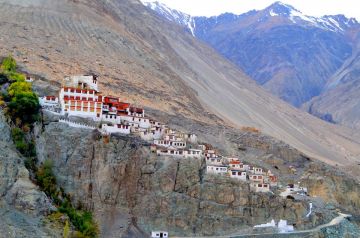 Best Manali Hill Tour Package for 10 Days