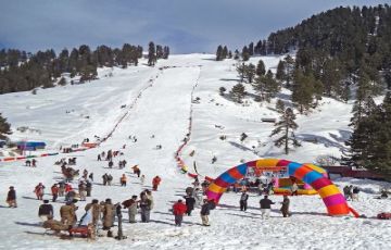 Beautiful 3 Days Manali - Chandigarh Departure to Day Trip To Rohtang Pass Holiday Package
