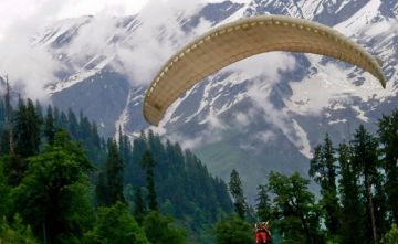 Experience 4 Days Manali Trip Package by HelloTravel In-House Experts