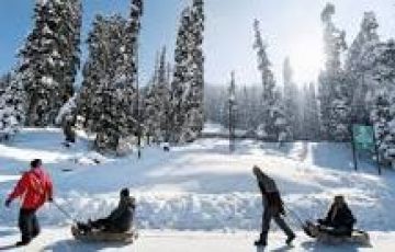 5 Days Srinagar, Gulmarg and Pahalgam Trip Package