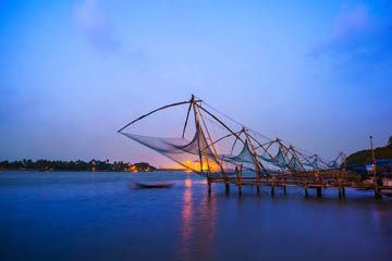 Amazing 3 Days 2 Nights Munnar and Cochin Trip Package