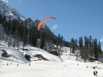 Ecstatic 6 Days 5 Nights Manali with New Delhi Vacation Package