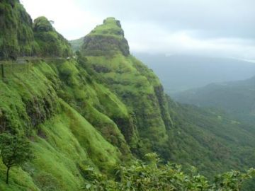 Beautiful 2 Days Amba Ghat with Pune Tour Package