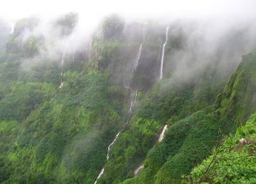 Beautiful 2 Days Amba Ghat with Pune Tour Package
