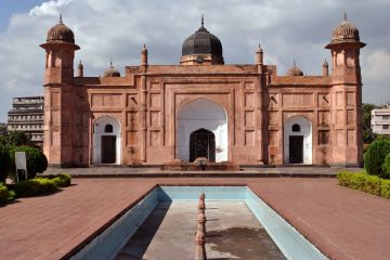 Family Getaway 7 Days 6 Nights Dhaka Tour Package