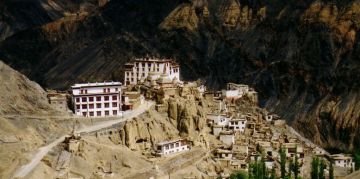 Heart-warming Sham Valley-lamayuru-leh Tour Package from Leh