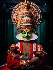 Beautiful 6 Days 5 Nights Cochin, Munnar, Thekkady and Alleppey Vacation Package