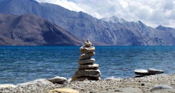 Beautiful Leh-pangong-leh Tour Package from Leh