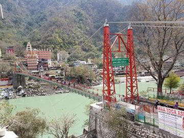 Ecstatic 5 Days 4 Nights Rishikesh, Auli, Haridwar and Delhi Tour Package
