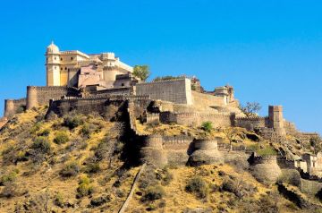 4 Days 3 Nights Udaipur with Jaipur Vacation Package