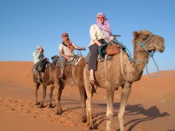 Family Getaway Shiraz Tour Package for 13 Days from Kashan, Iran