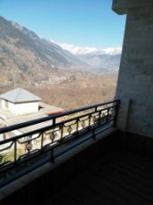 Beautiful 3 Days Manali and Delhi Holiday Package